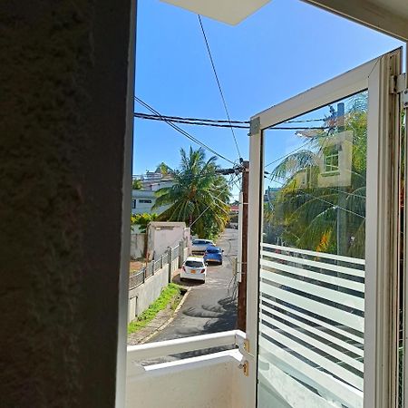 The Coastal Apartment Flic-en-Flacq Εξωτερικό φωτογραφία