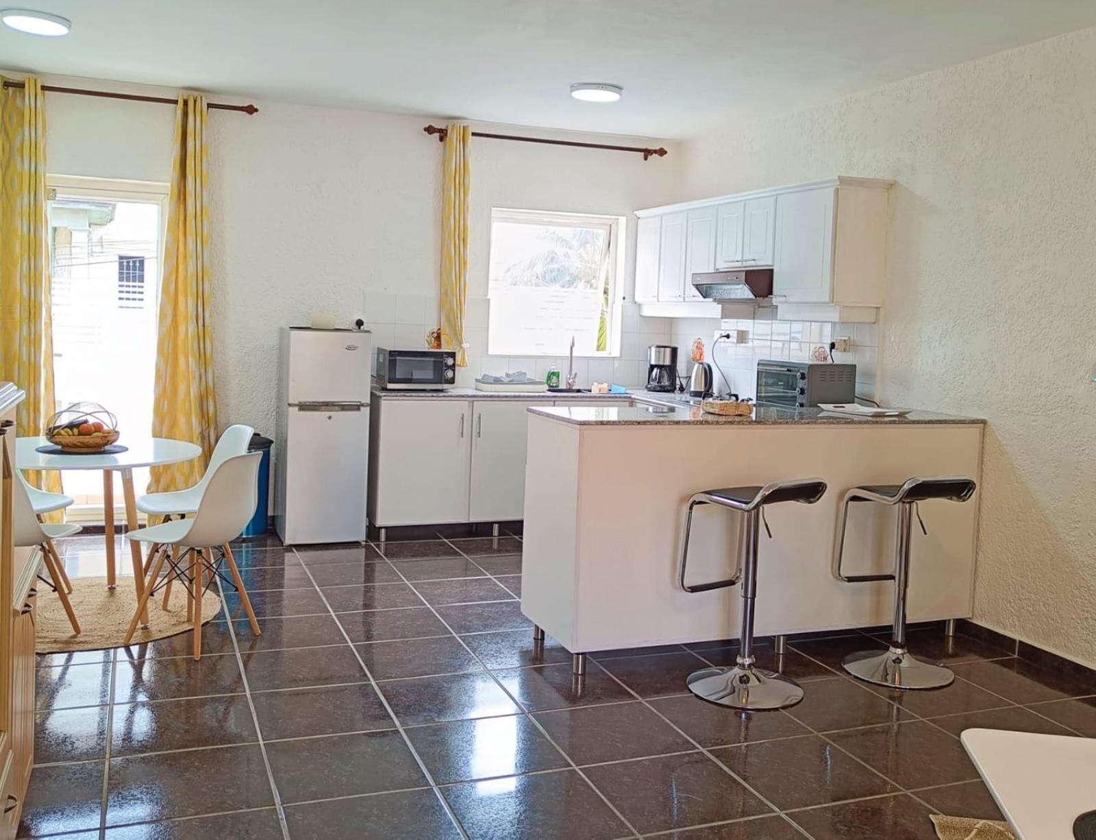The Coastal Apartment Flic-en-Flacq Εξωτερικό φωτογραφία