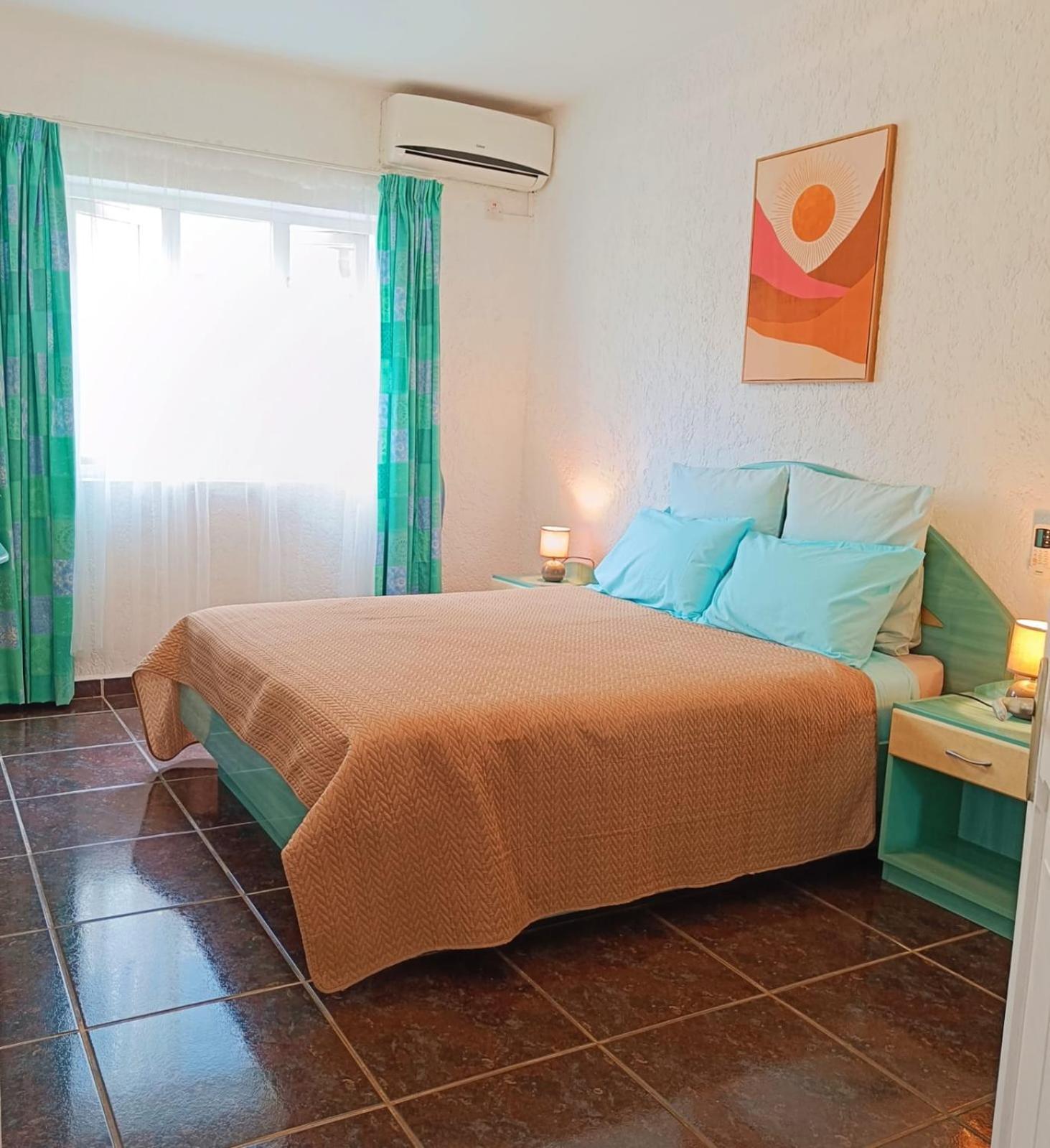 The Coastal Apartment Flic-en-Flacq Εξωτερικό φωτογραφία